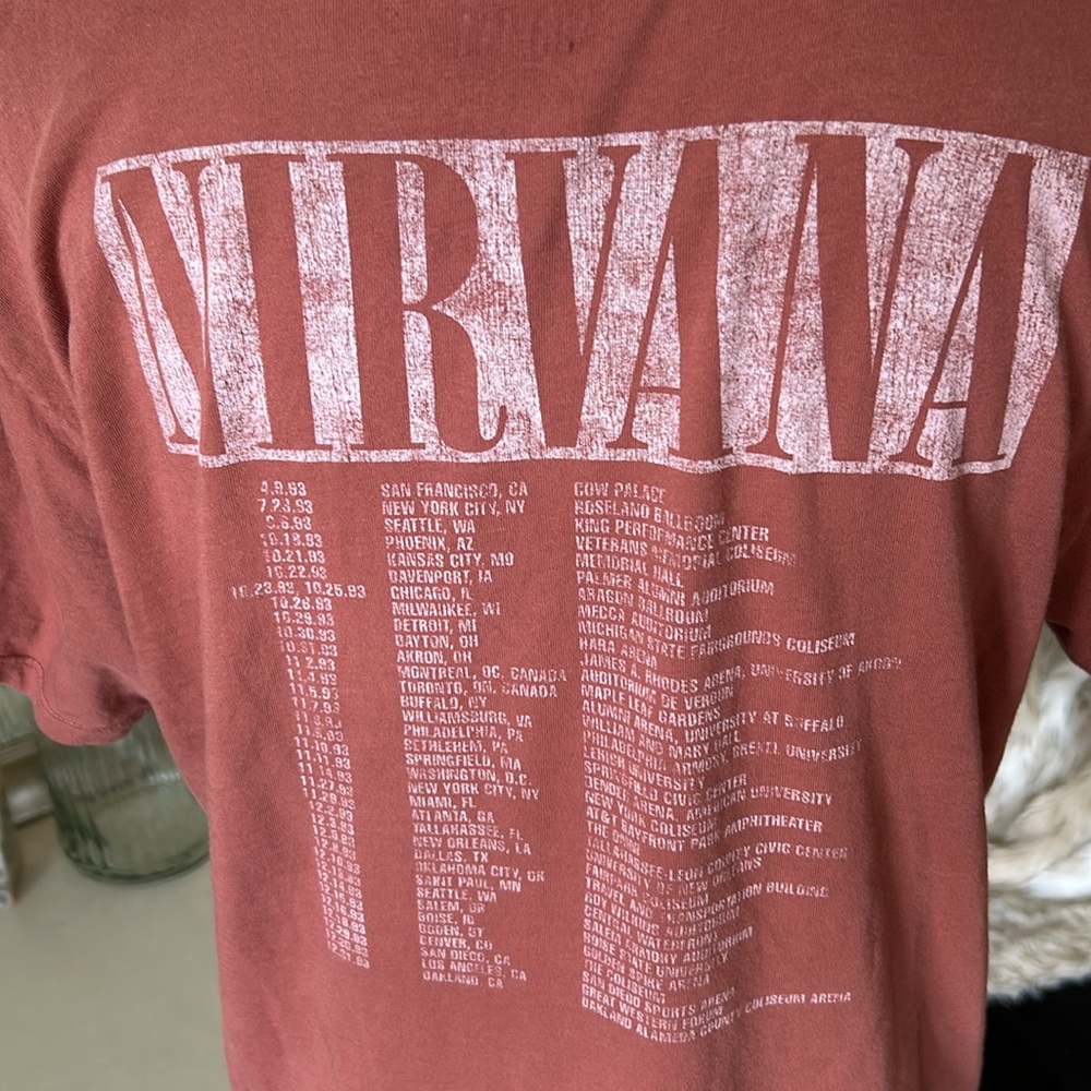 Free people by live nation nirvana graphic band Tee shirt small oversized - Picture 7 of 12